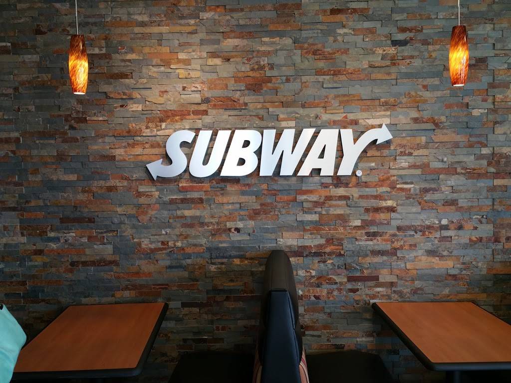 Subway | meal takeaway | 5600 South 3518 West, Suite A, Roy, UT 84067, USA | 8017847515 OR +1 801-784-7515
