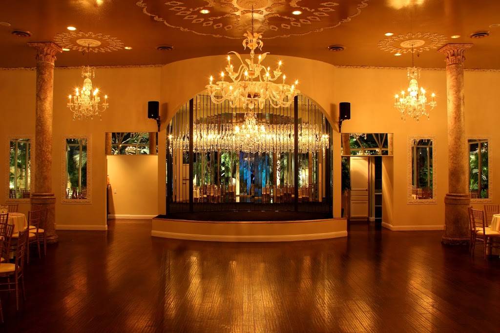 Old San Francisco Steak House | restaurant | 10223 Sahara Dr, San Antonio, TX 78216, USA | 2103422323 OR +1 210-342-2323