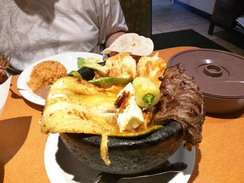 La Concha Coastal Mexican Grill | restaurant | 621 W Colton Ave, Redlands, CA 92374, USA | 9097921337 OR +1 909-792-1337