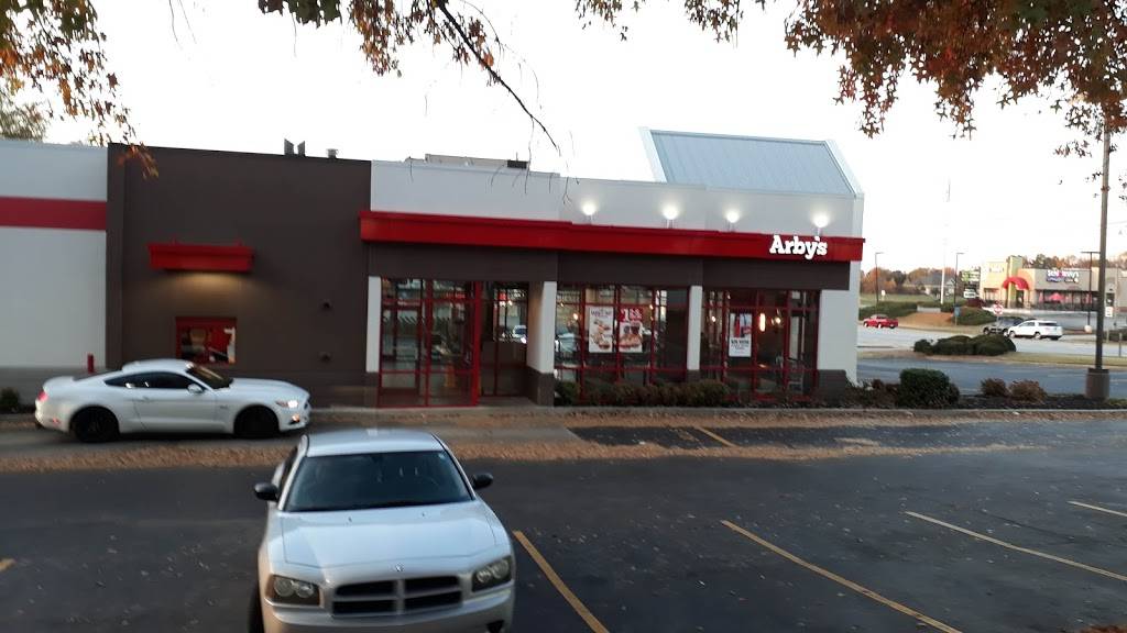 Arbys | restaurant | 2920 Lawrenceville-Suwanee Rd, Suwanee, GA 30024, USA | 7706144511 OR +1 770-614-4511
