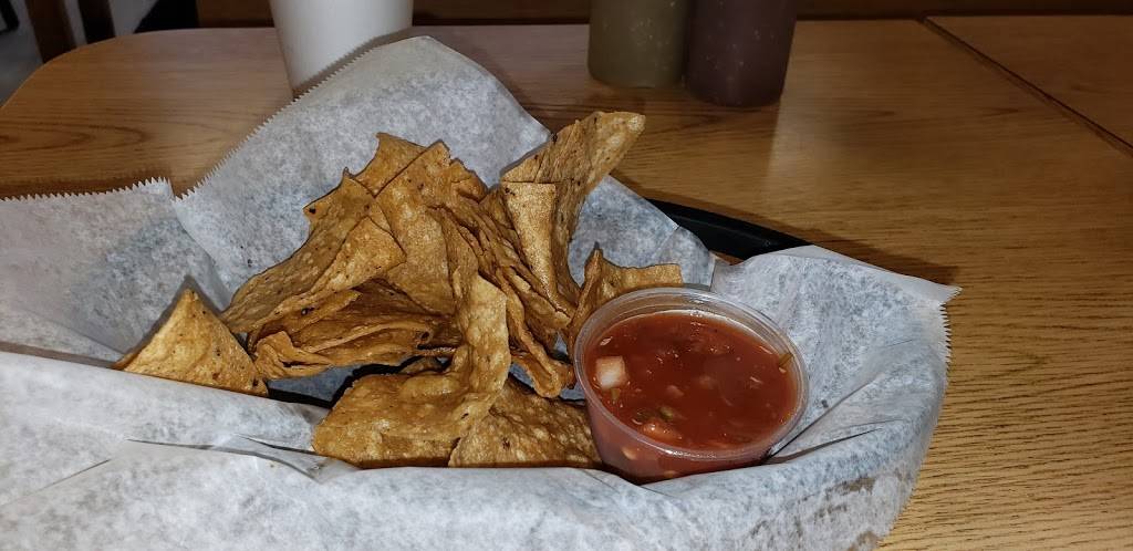 Hernandez Burrito Station | restaurant | 1832, 2750 W 111th St, Chicago, IL 60655, USA | 7738818479 OR +1 773-881-8479