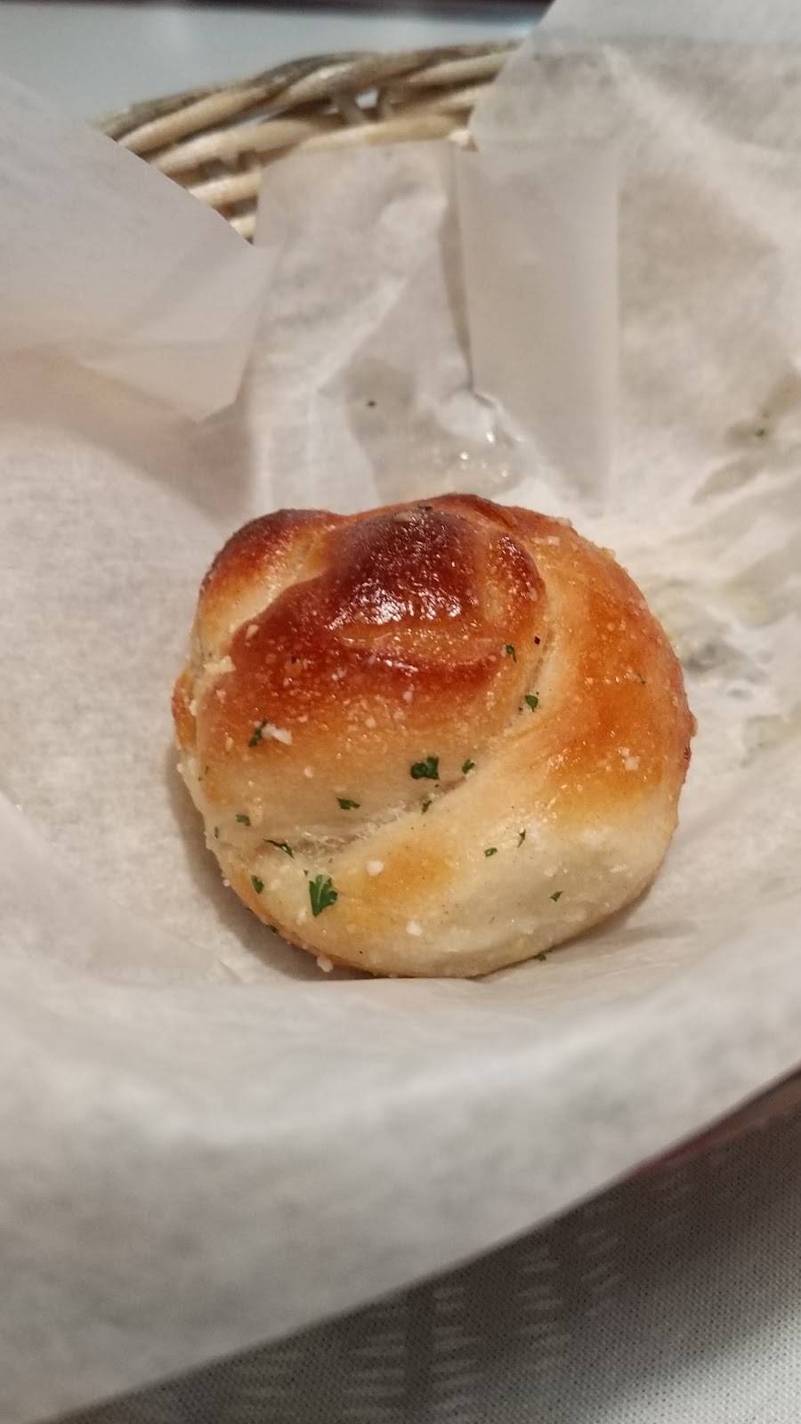 Capriccios Italian Restaurant | restaurant | 2344 Pine Ridge Rd, Naples, FL 34109, USA | 2392636646 OR +1 239-263-6646