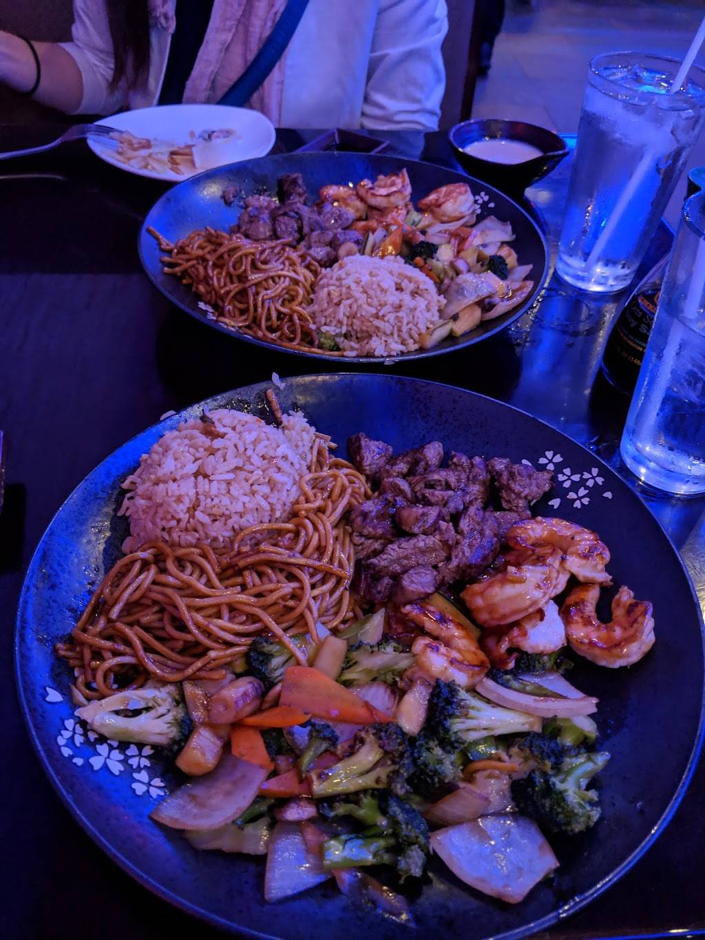 EDO Japanese Steakhouse | restaurant | 4414 SW College Rd #310, Ocala, FL 34474, USA | 3528610666 OR +1 352-861-0666