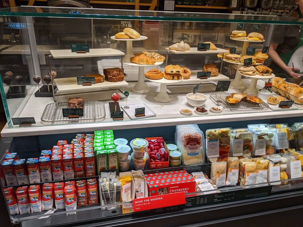 Starbucks | cafe | 7590 Blake Street Building H Suite H-140, Liberty Township, OH 45069, USA | 5134399908 OR +1 513-439-9908