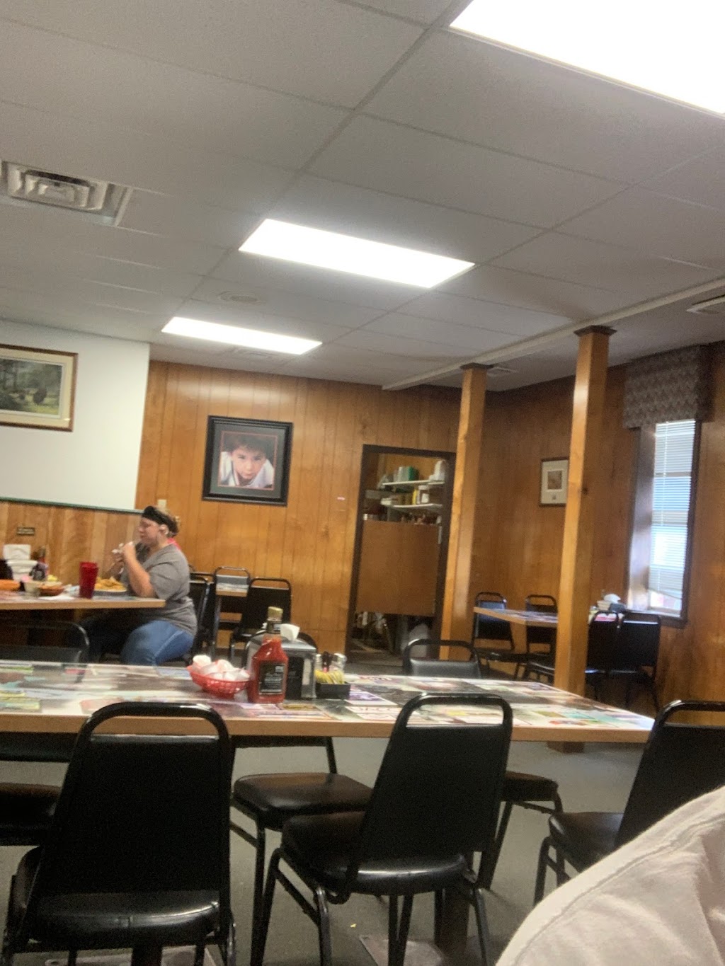 Freds Fish House | restaurant | 3777 Harrison St, Batesville, AR 72501, USA | 8707932022 OR +1 870-793-2022