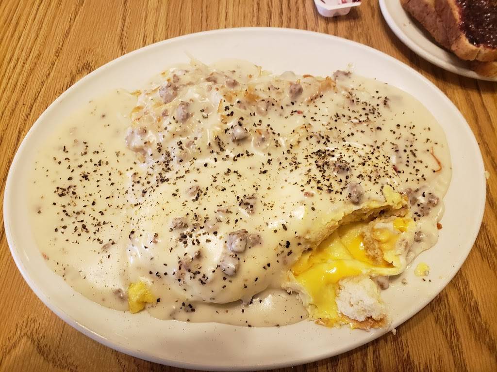 Dinos Restaurant | restaurant | 103 S State St, Marengo, IL 60152, USA | 8155683466 OR +1 815-568-3466