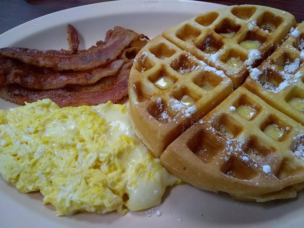 Kitchen B & L | restaurant | 925 Levick St, Philadelphia, PA 19111, USA | 2152892800 OR +1 215-289-2800