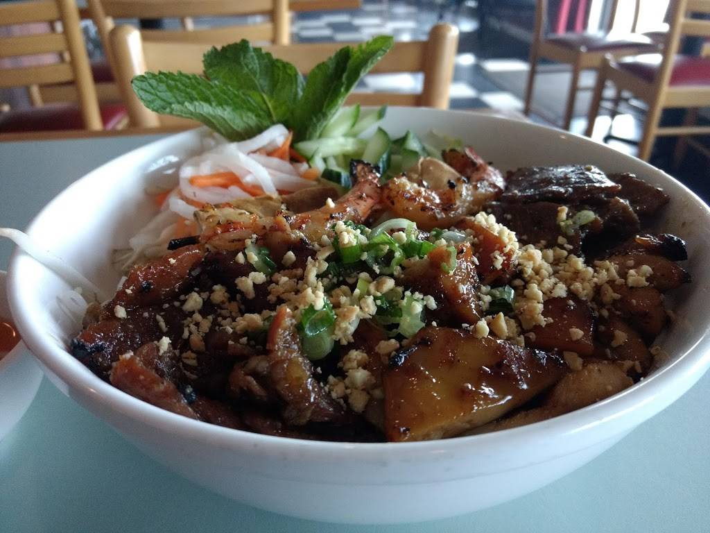 Pho 3 Mien | restaurant | 314 S 10th St, Lemoyne, PA 17043, USA | 7175106693 OR +1 717-510-6693