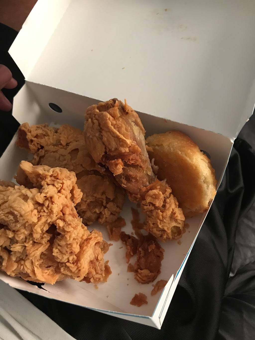 Churchs Chicken | restaurant | 3903 N 19th St, Waco, TX 76708, USA | 2547520360 OR +1 254-752-0360