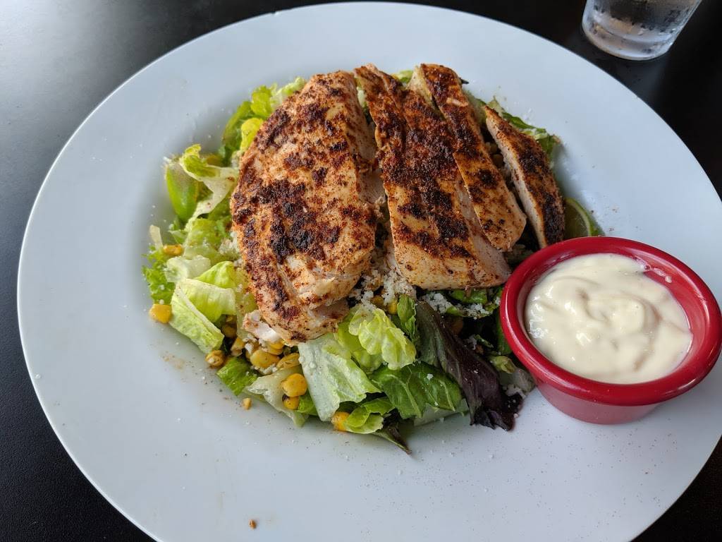 Rubys Beers, Bikes, Brats | restaurant | 429 E 3rd St, Davenport, IA 52801, USA | 5639494582 OR +1 563-949-4582