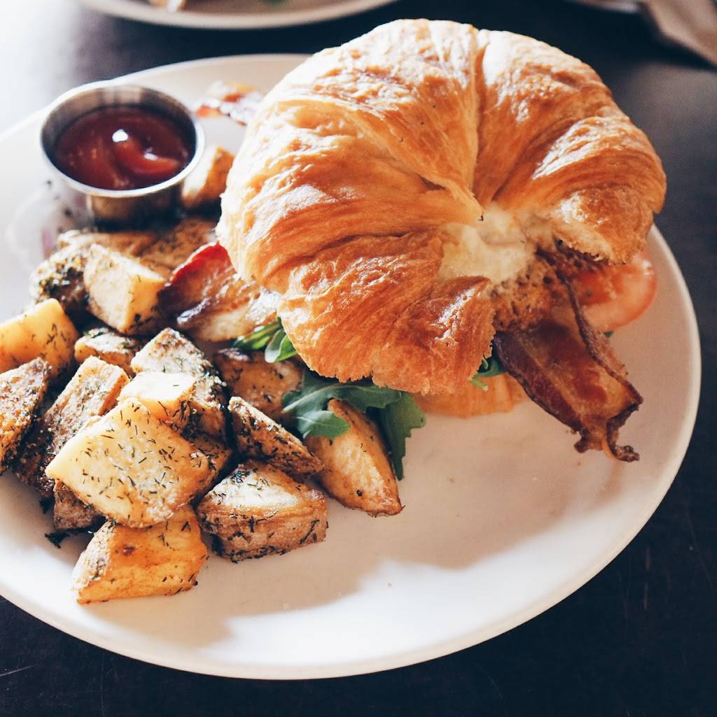 The York | restaurant | 5018 York Blvd, Los Angeles, CA 90042, USA | 3232559675 OR +1 323-255-9675