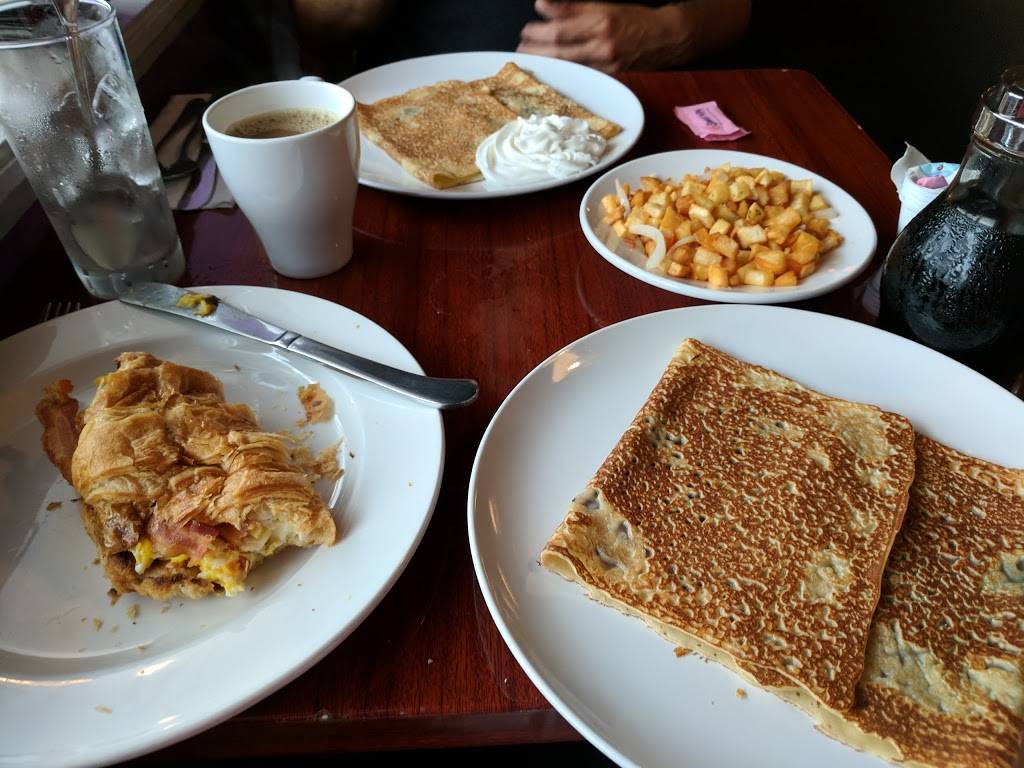 Island Creperie | cafe | 127 Bridge St, Bradenton Beach, FL 34217, USA | 9417781011 OR +1 941-778-1011