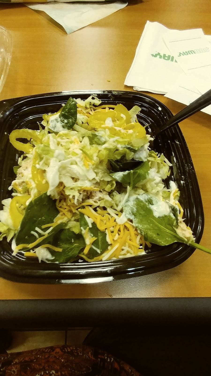 Subway | restaurant | 607 Country Club Dr, Newark, OH 43055, USA | 7402810000 OR +1 740-281-0000