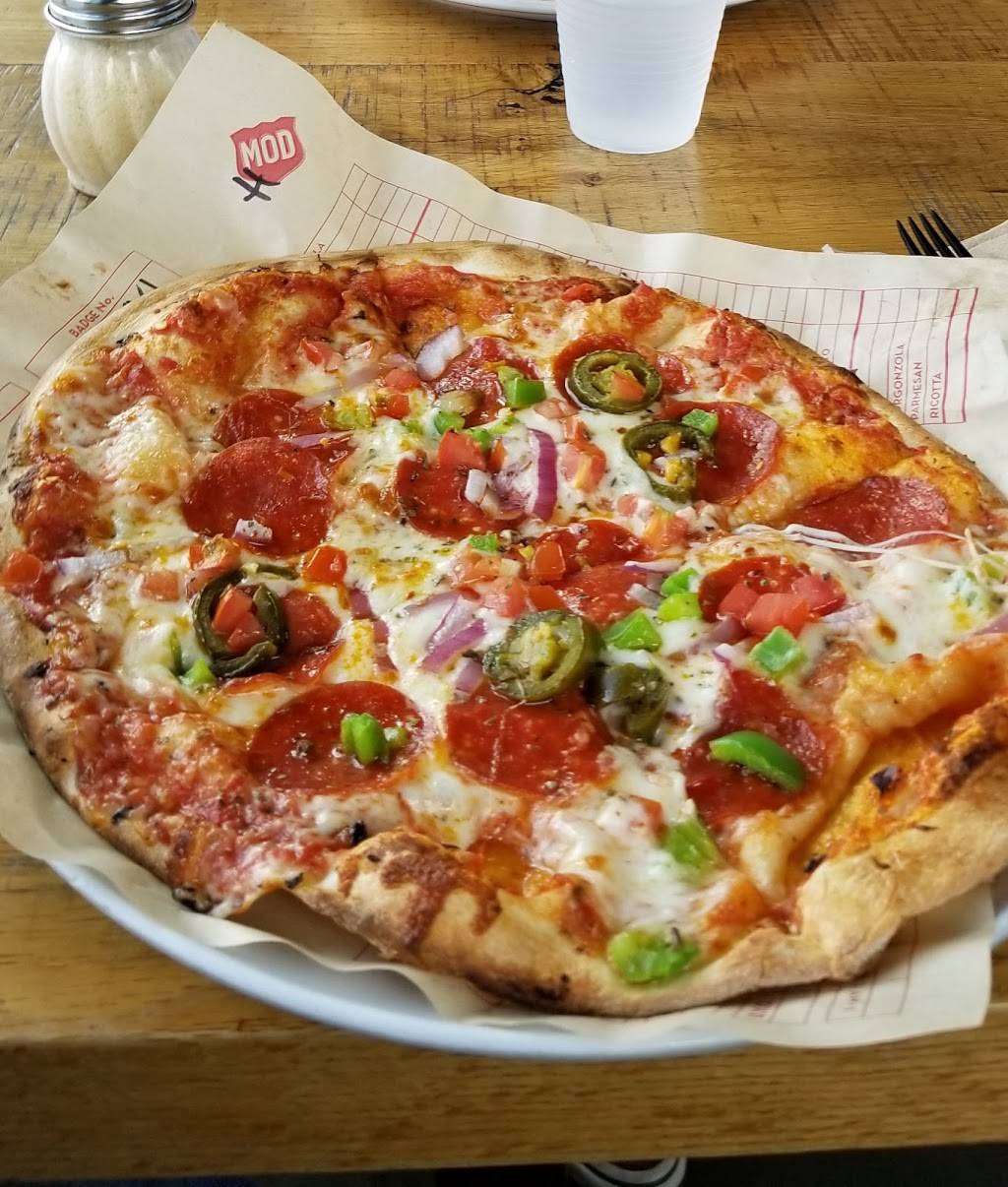 MOD Pizza | restaurant | 21295 S Ellsworth Loop #101, Queen Creek, AZ 85142, USA | 6024835075 OR +1 602-483-5075