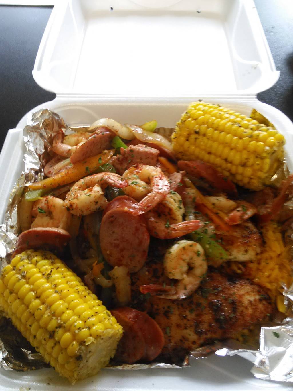 Skinny Chef Cafe | restaurant | 6962 Main St, Lithonia, GA 30058, USA | 6783349645 OR +1 678-334-9645