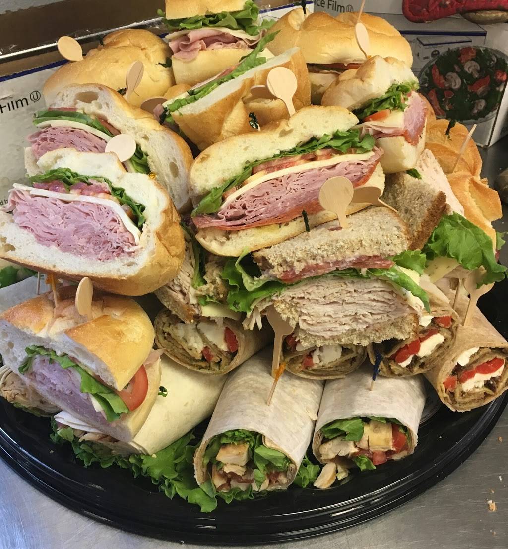 Executive Corner Deli & Catering | meal delivery | 229 Mill St, Greenwich, CT 06830, USA | 2035318087 OR +1 203-531-8087