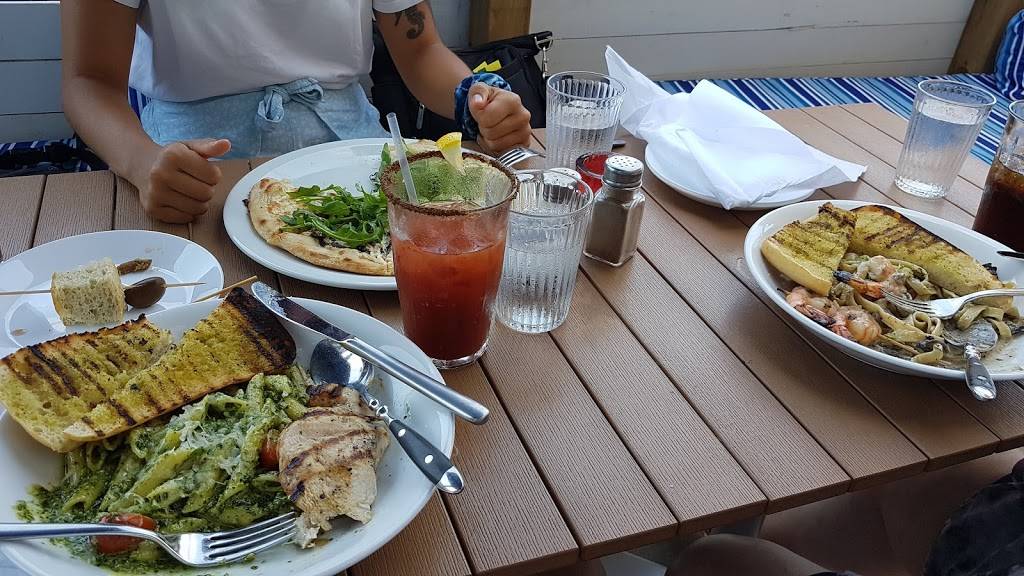 Lago Trattoria | restaurant | 301 Main St, Port Dover, ON N0A 1N0, Canada | 5195833337 OR +1 519-583-3337