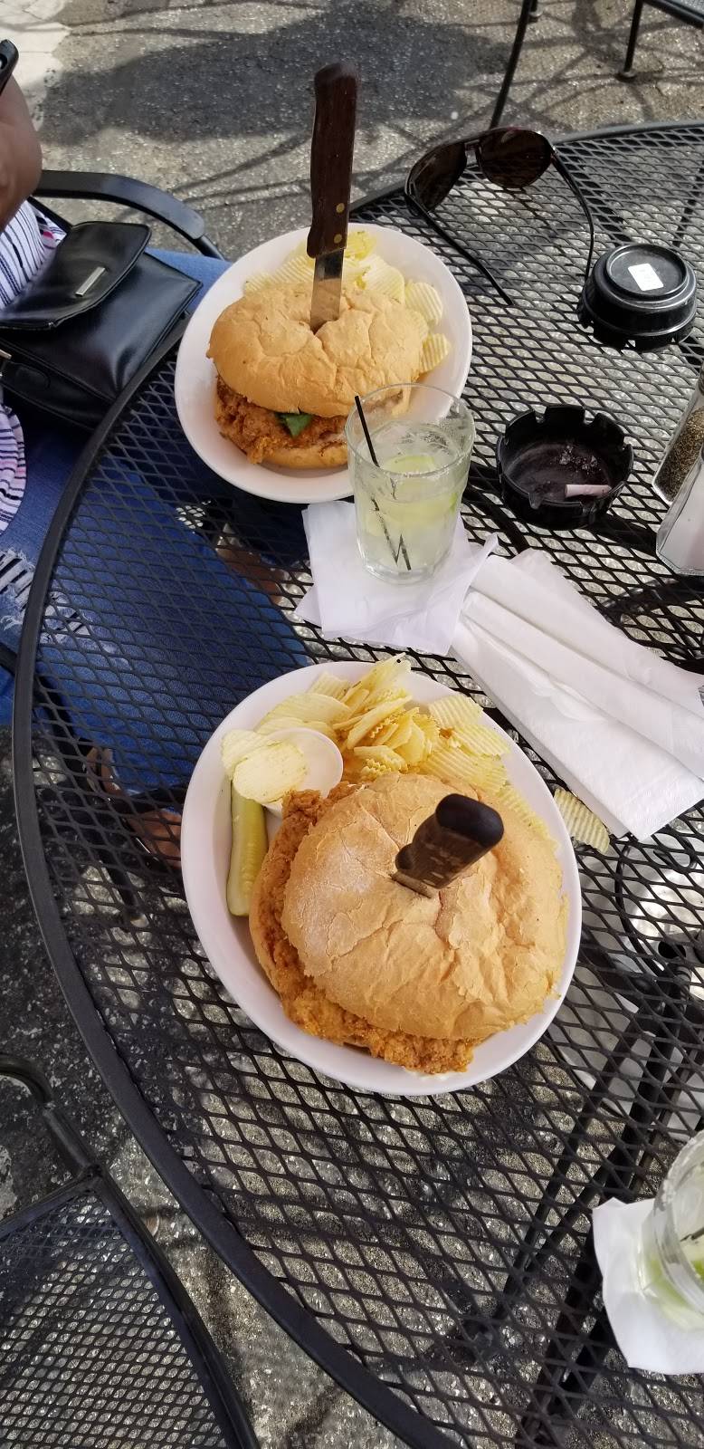 Mousetrap | restaurant | 5565 N Keystone Ave, Indianapolis, IN 46220, USA | 3172553189 OR +1 317-255-3189