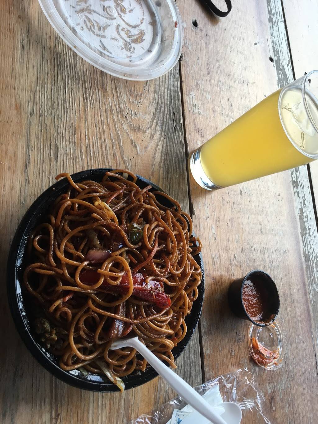 Momo Truck | restaurant | 3500 Latrobe Dr, Charlotte, NC 28211, USA | 7044485580 OR +1 704-448-5580