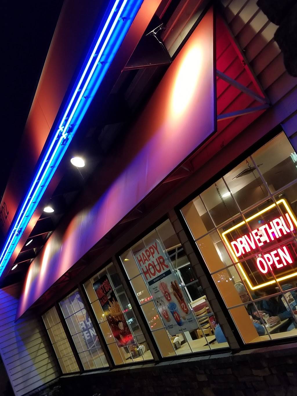 Dairy Queen Grill & Chill | restaurant | 16722 Hwy 99, Lynnwood, WA 98037, USA | 4257421948 OR +1 425-742-1948