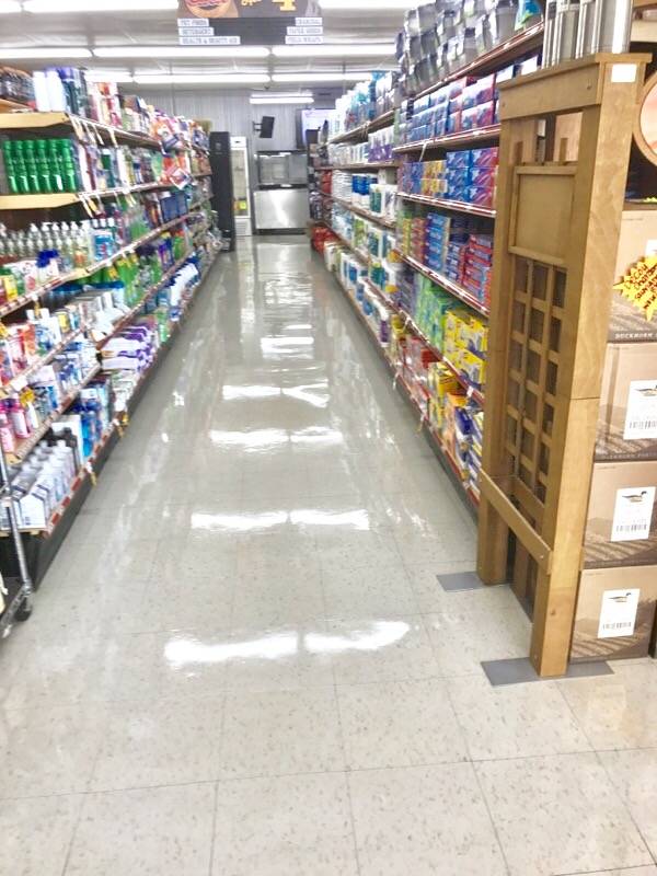 Earls Cajun Market | restaurant | 510 Verot School Rd, Lafayette, LA 70508, USA | 3372375501 OR +1 337-237-5501