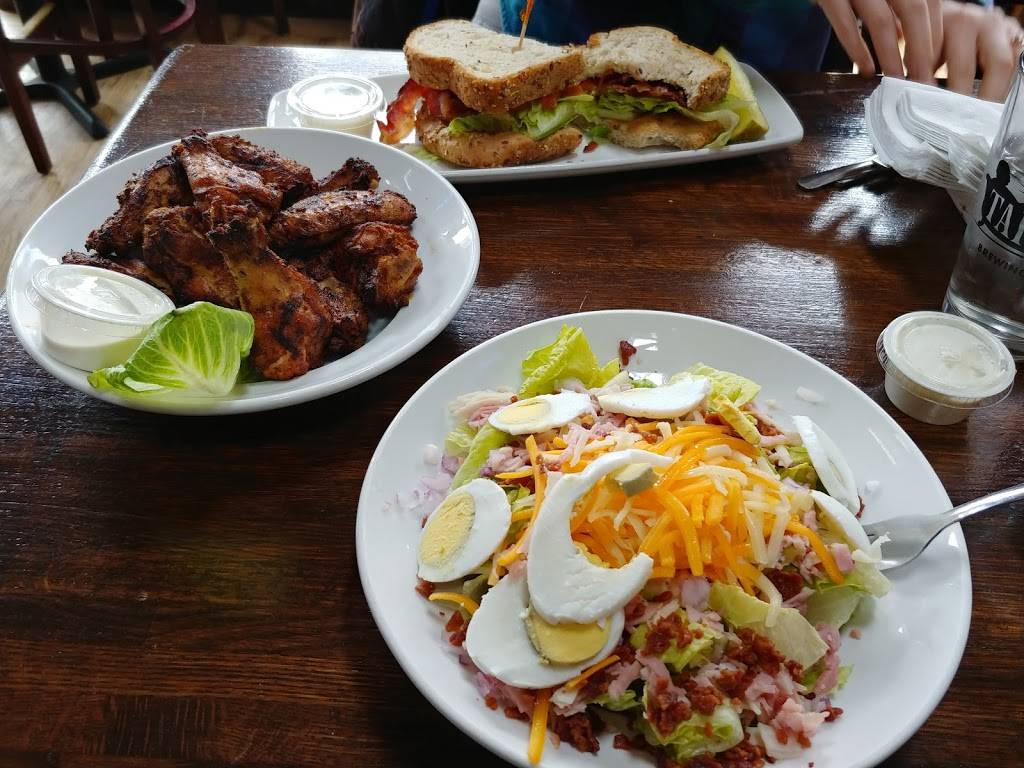 Mt. Lookout Tavern | restaurant | 3209 Linwood Ave, Cincinnati, OH 45226, USA | 5138719633 OR +1 513-871-9633