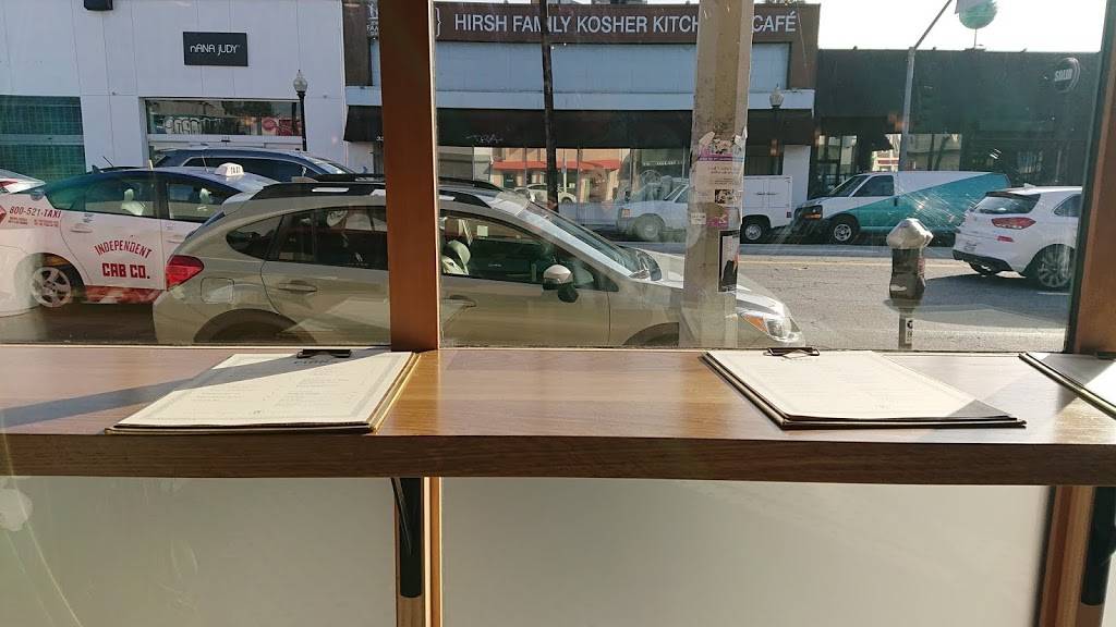 Fiona | restaurant | 339 N Fairfax Ave, Los Angeles, CA 90036, USA | 3238523210 OR +1 323-852-3210