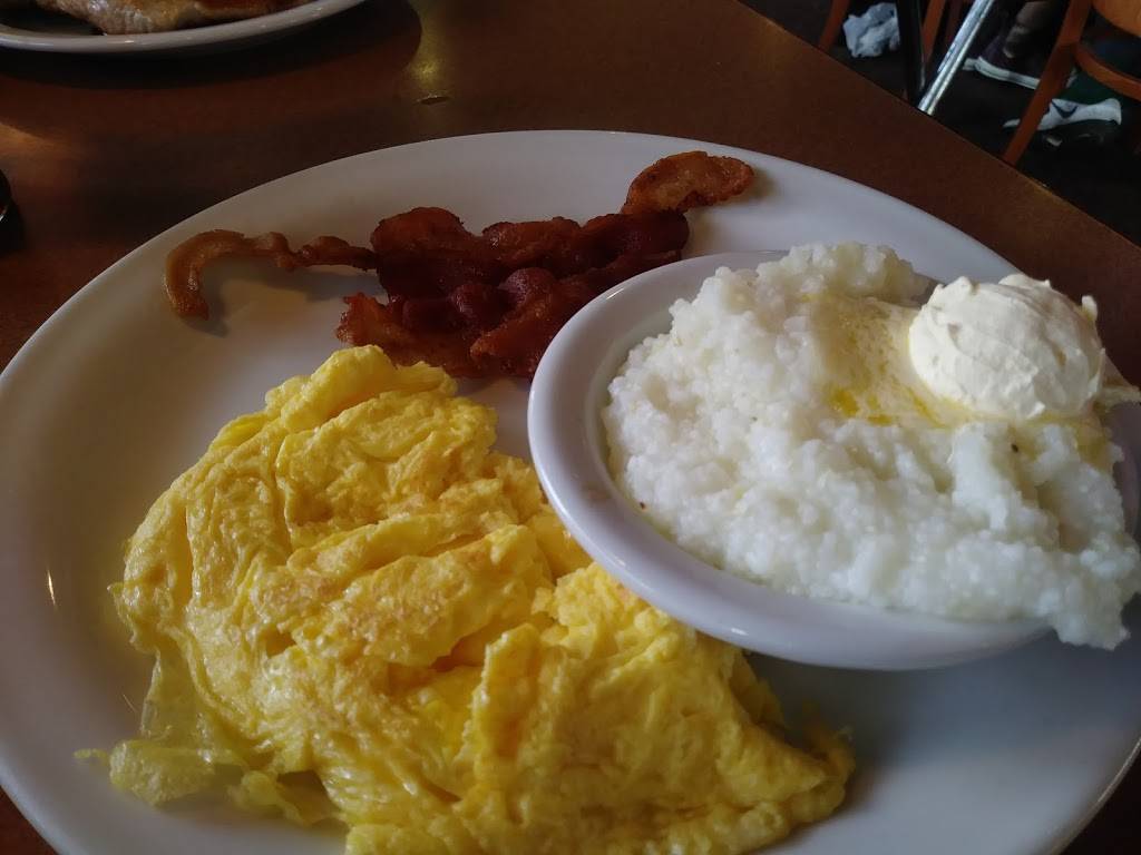 Yolk To Yolk | restaurant | 12501 Gulf Fwy, Houston, TX 77034, USA | 2819225552 OR +1 281-922-5552