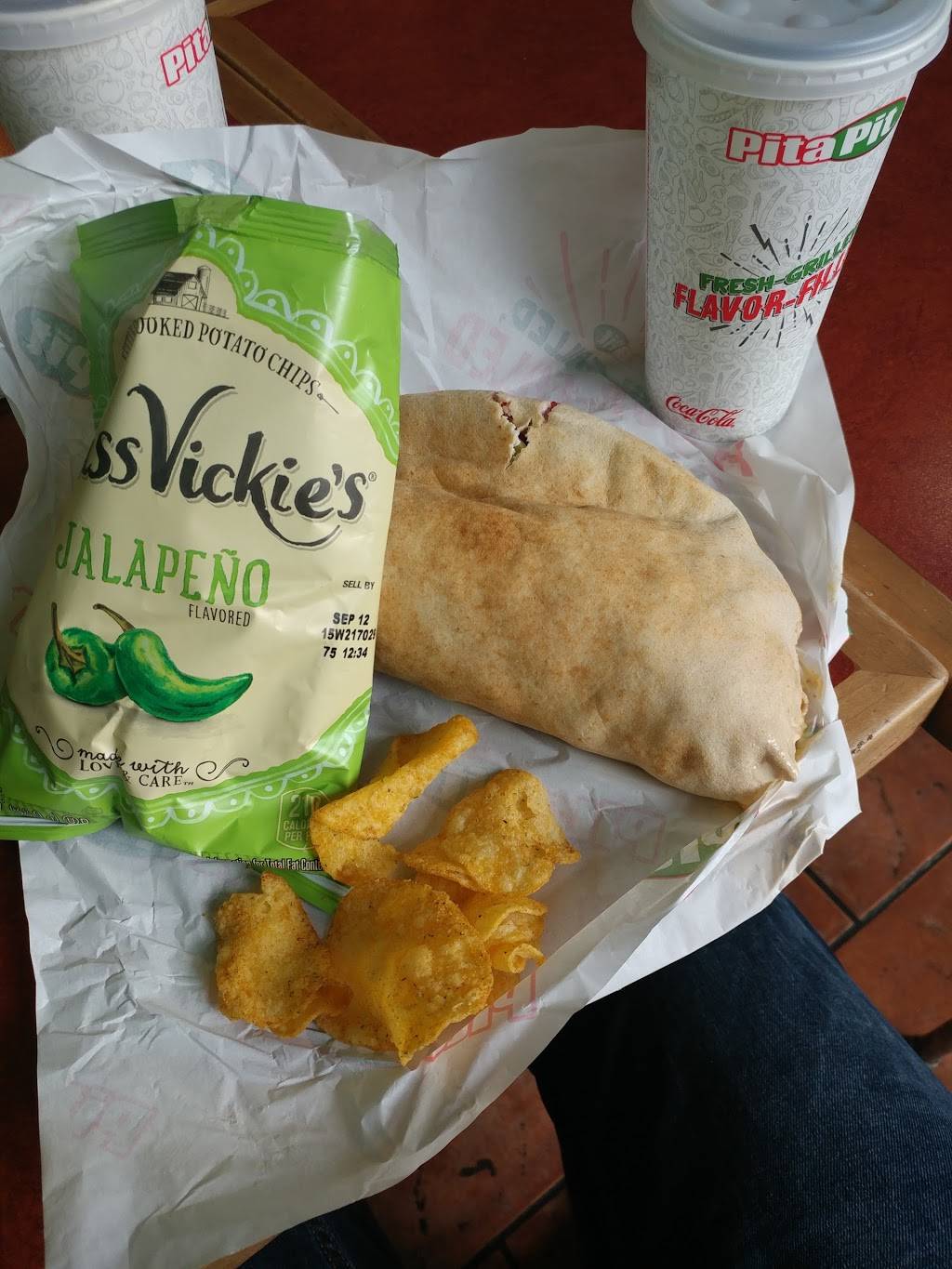 Pita Pit (Tacoma-Downtown) | restaurant | 921 Pacific Ave, Tacoma, WA 98402, USA | 2535727482 OR +1 253-572-7482