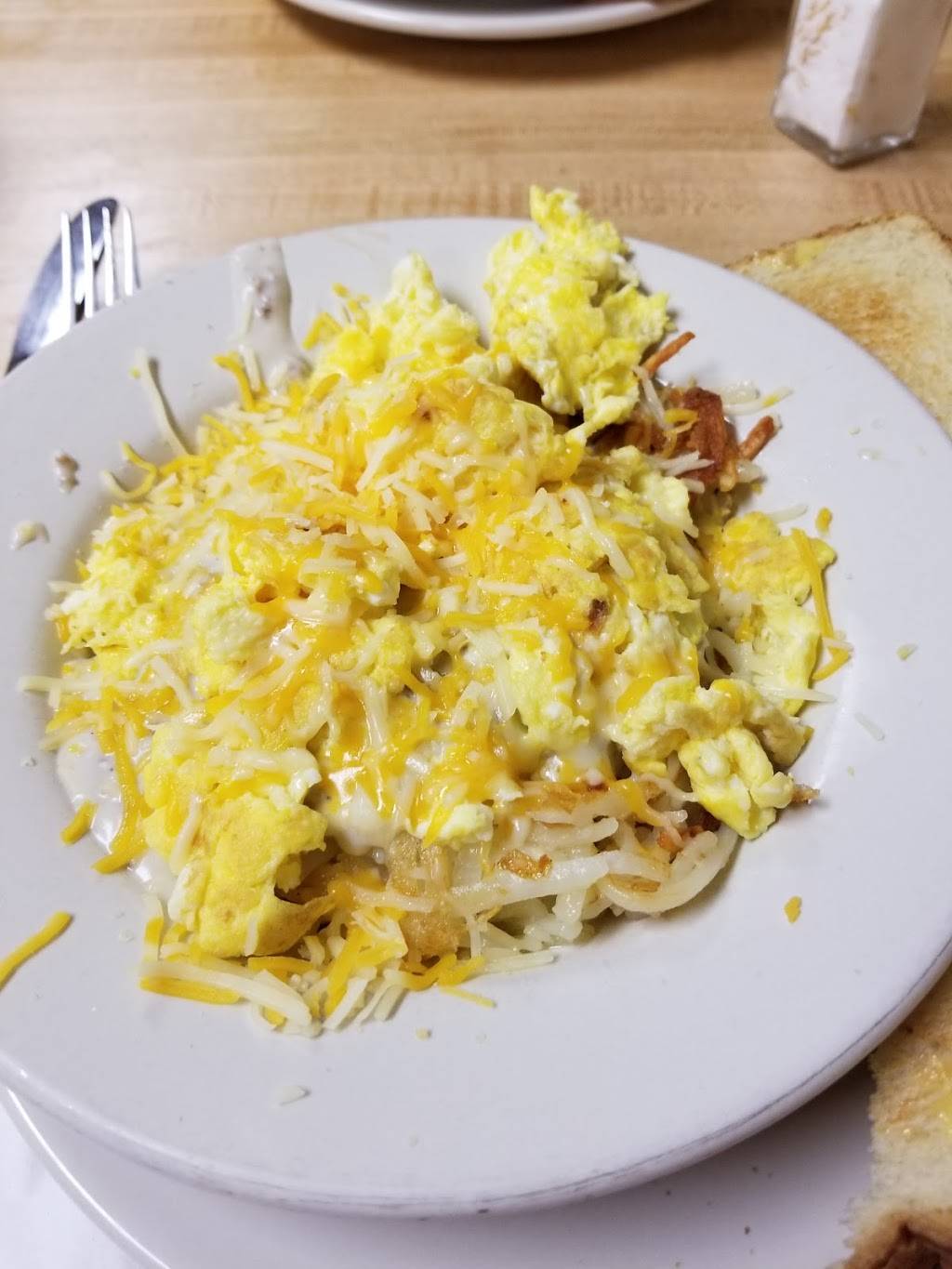 Quincy Diner | restaurant | E Chicago St, Quincy, MI 49082, USA | 5176393223 OR +1 517-639-3223