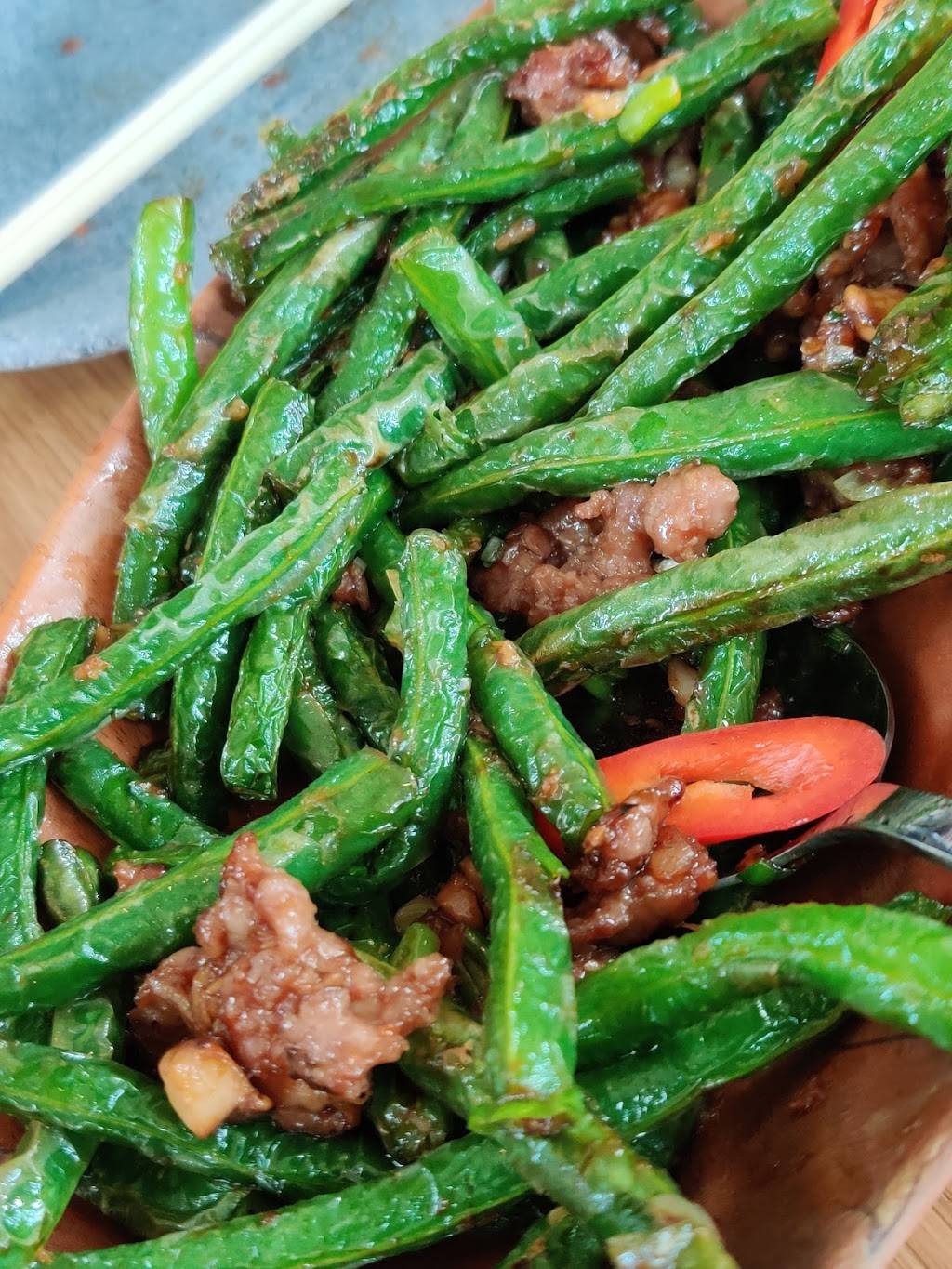 Phat Phat | restaurant | 17 S Roselle Rd, Schaumburg, IL 60193, USA | 8472502345 OR +1 847-250-2345