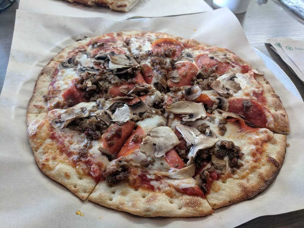 Harolds Shrimp, Chicken & Pizzeria | meal takeaway | 1400A Butterfield Rd, Downers Grove, IL 60515, USA | 6305195152 OR +1 630-519-5152