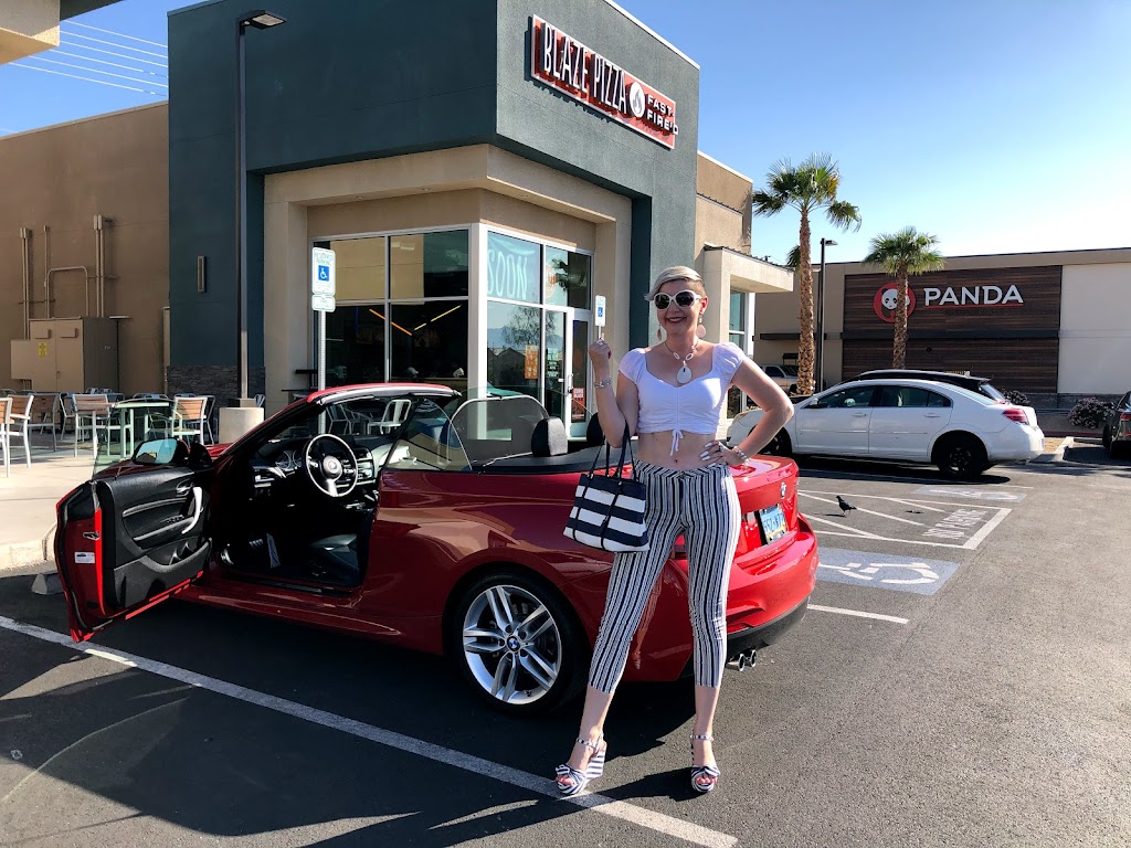 Blaze Pizza | restaurant | 3558 St Rose Pkwy, Henderson, NV 89052, USA | 7028679009 OR +1 702-867-9009