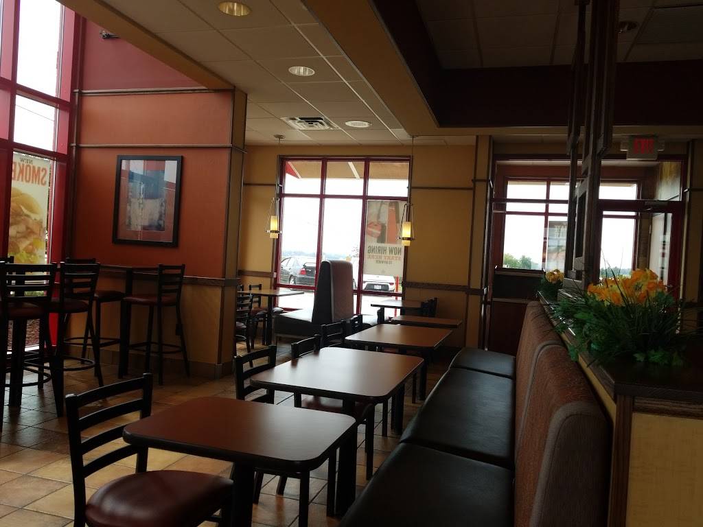 Arbys | restaurant | 5071 Walnut St S, South Bloomfield, OH 43103, USA | 7409833843 OR +1 740-983-3843
