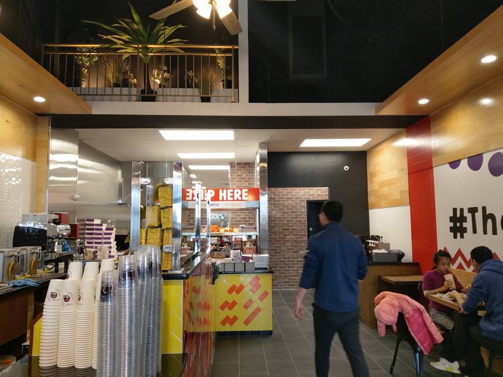 TKK Fried Chicken 頂呱呱 | meal takeaway | 4500 City Ave, Philadelphia, PA 19131, USA | 2159219086 OR +1 215-921-9086