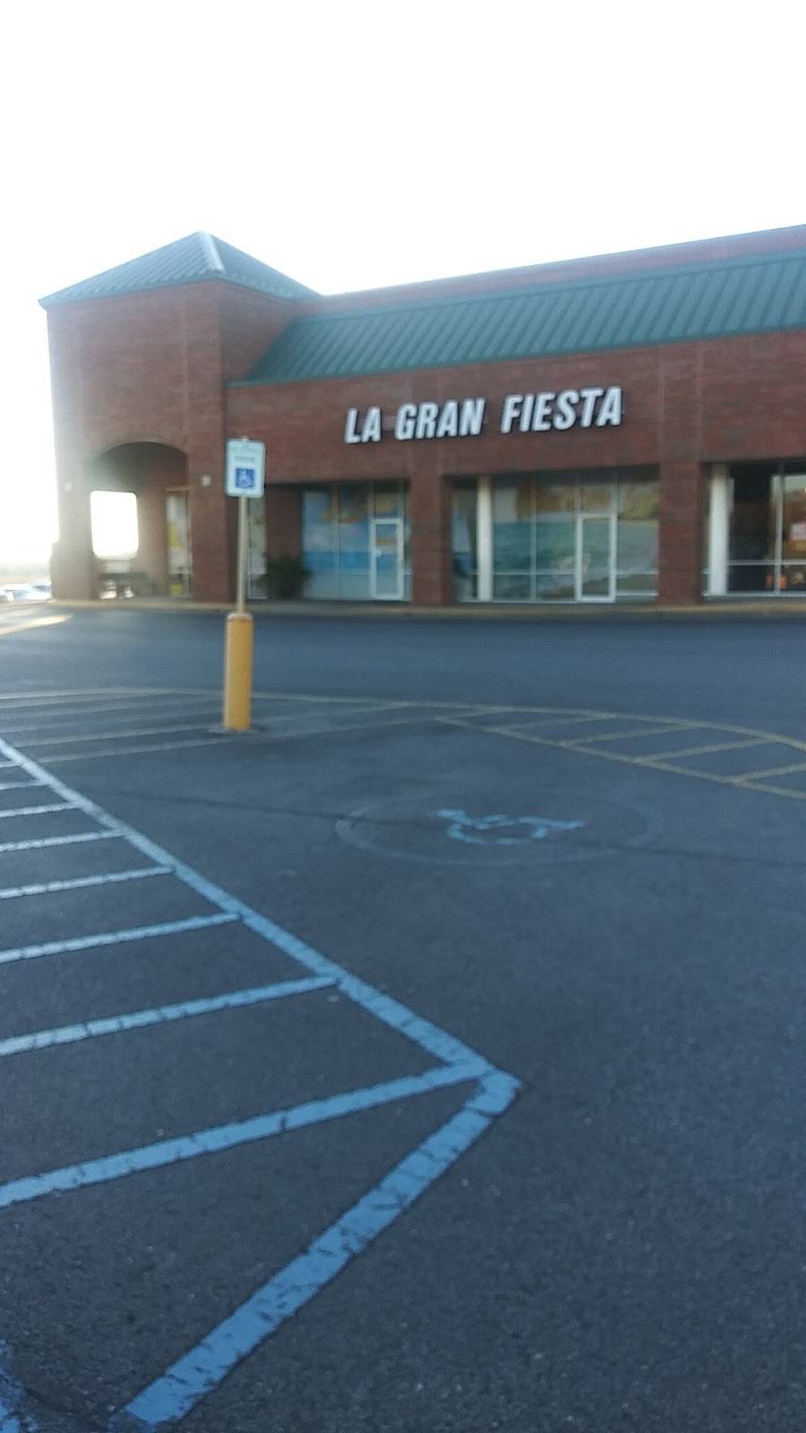 La Gran Fiesta Mexican Restaurant | restaurant | 9770 Highway 69 K, Tuscaloosa, AL 35405, USA | 2053458871 OR +1 205-345-8871