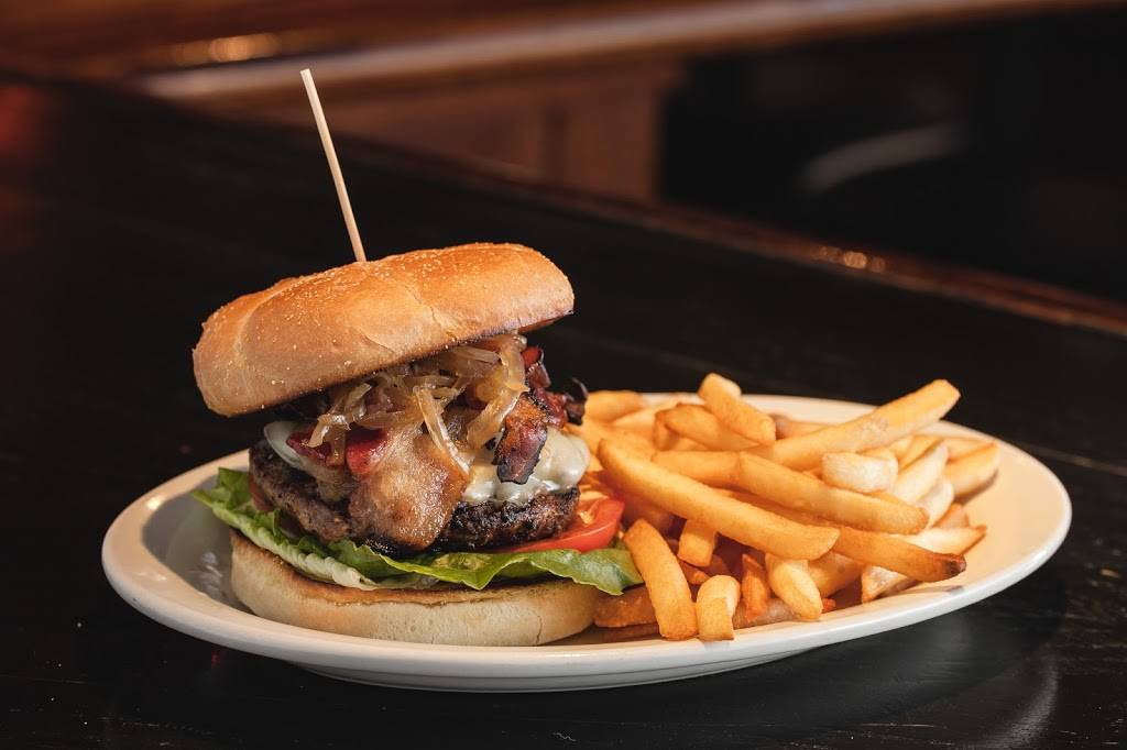 Cedar Street Tavern Bar | restaurant | 120 N Cedar St STE 755, Charlotte, NC 28202, USA | 7043333448 OR +1 704-333-3448