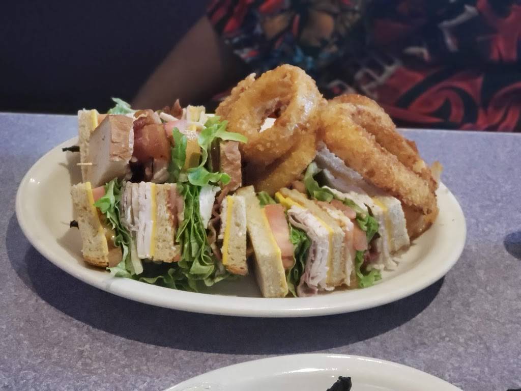 Golden Dove Diner Restaurant | restaurant | 1101 N Dupont Hwy, New Castle, DE 19720, USA | 3023221180 OR +1 302-322-1180