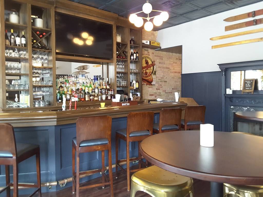 Inn at Cedar Crossing | restaurant | 112 N 3rd Ave, Sturgeon Bay, WI 54235, USA | 9207434200 OR +1 920-743-4200