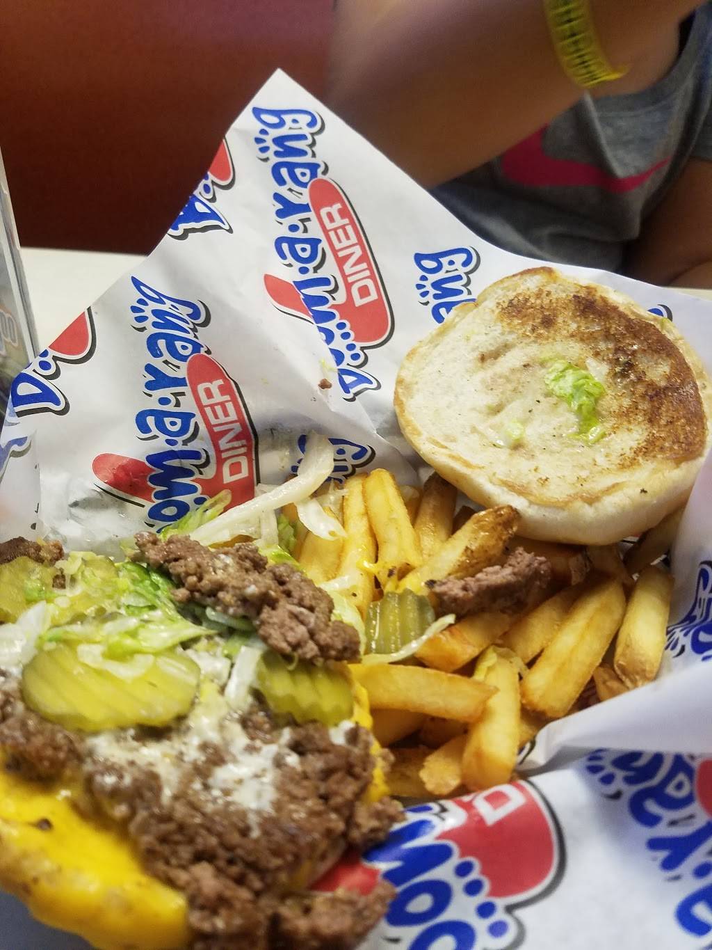 Boomarang Diner | restaurant | 3244 S Cherokee Dr, Muskogee, OK 74403, USA | 9186813377 OR +1 918-681-3377