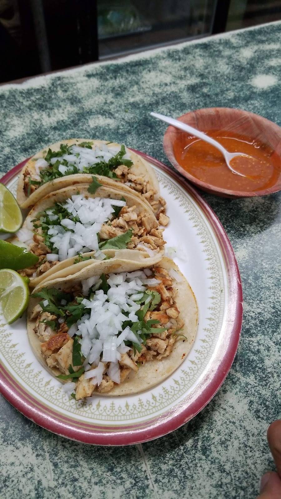 Taqueria el gallo azteca | restaurant | 75 Victory Blvd, Staten Island, NY 10301, USA | 7182736404 OR +1 718-273-6404