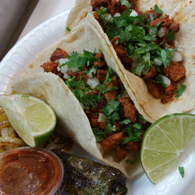 Taqueria Y Carnerceria El Charrito | restaurant | 2327 N West Ave, Fresno, CA 93705, USA | 5594451517 OR +1 559-445-1517