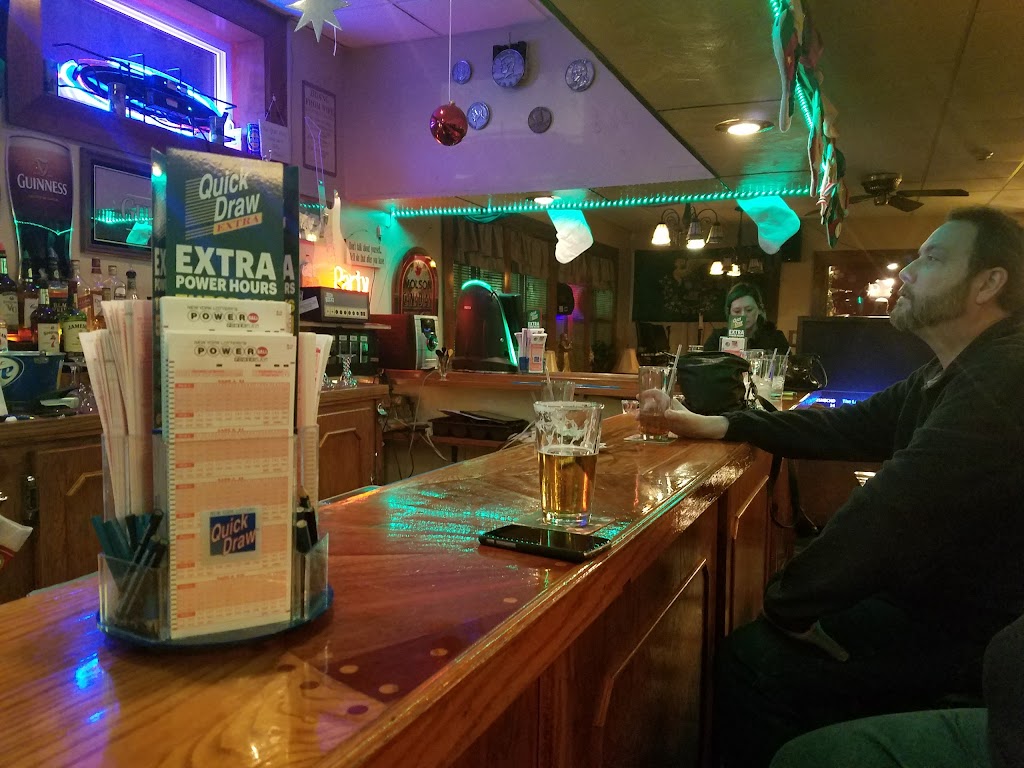 Eddie Ryans | restaurant | 50 Central Ave, Lancaster, NY 14086, USA | 7166510950 OR +1 716-651-0950