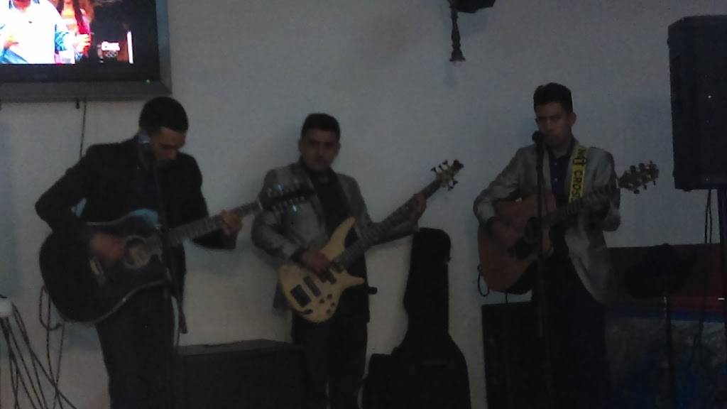 Camaron Locos | restaurant | 6611 Arlington Ave, Riverside, CA 92504, USA | 9513539860 OR +1 951-353-9860