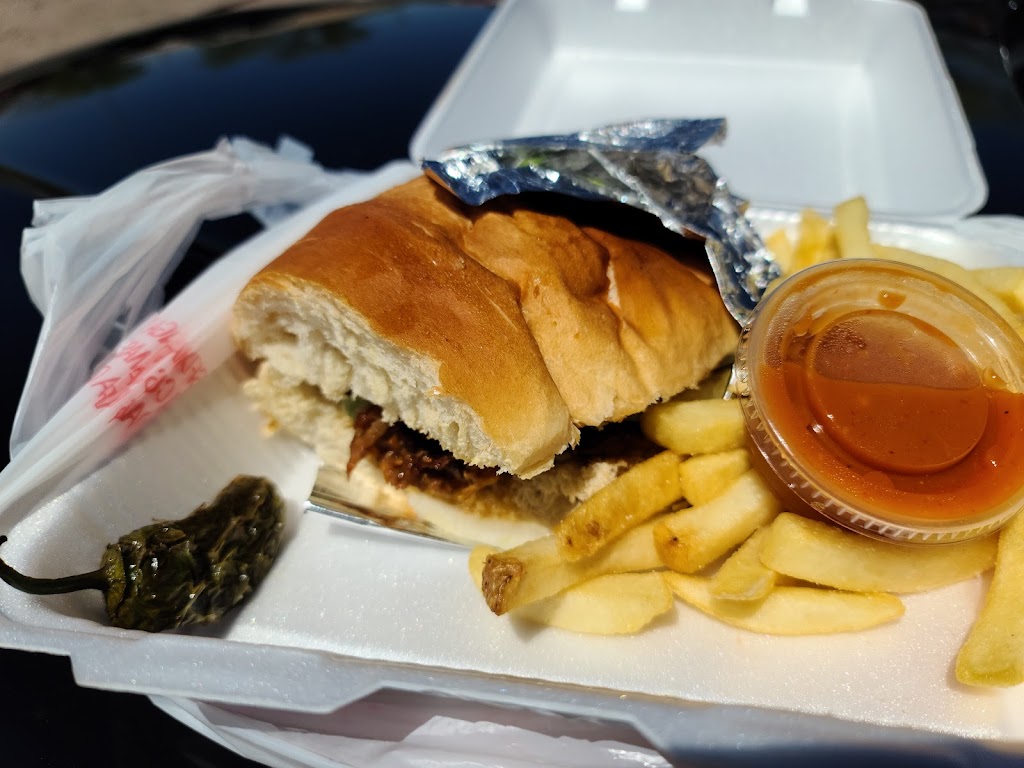 El Pilar Food Truck | restaurant | 625 N Riverside Dr, Española, NM 87532, USA | 5054127383 OR +1 505-412-7383