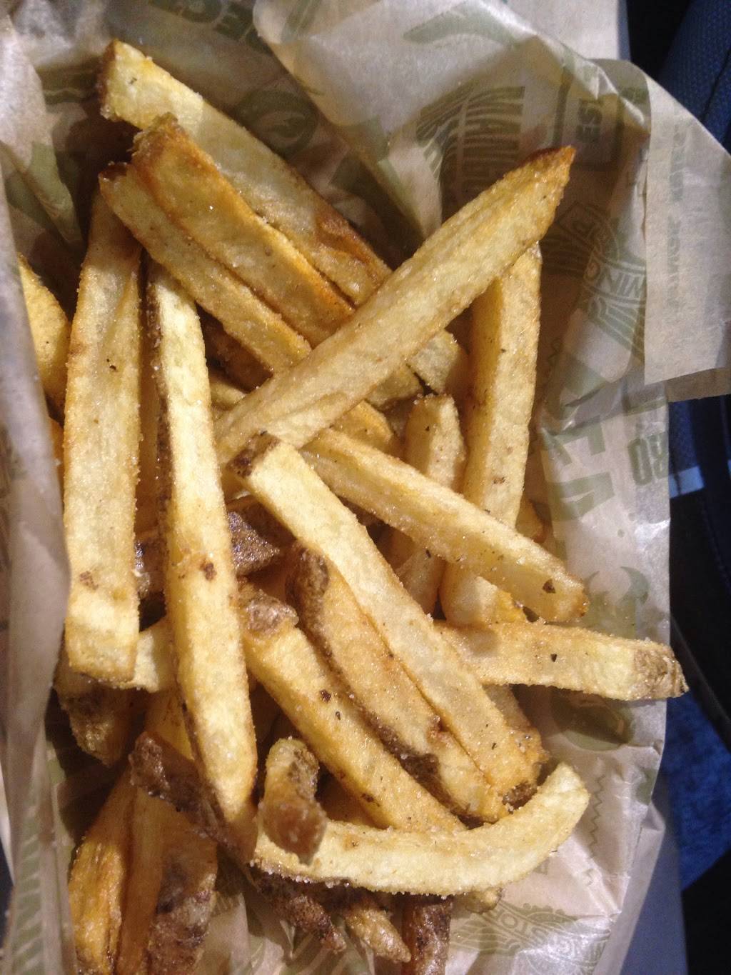 Wingstop | restaurant | 3214 20th Ave a, Valley, AL 36854, USA | 3347689464 OR +1 334-768-9464