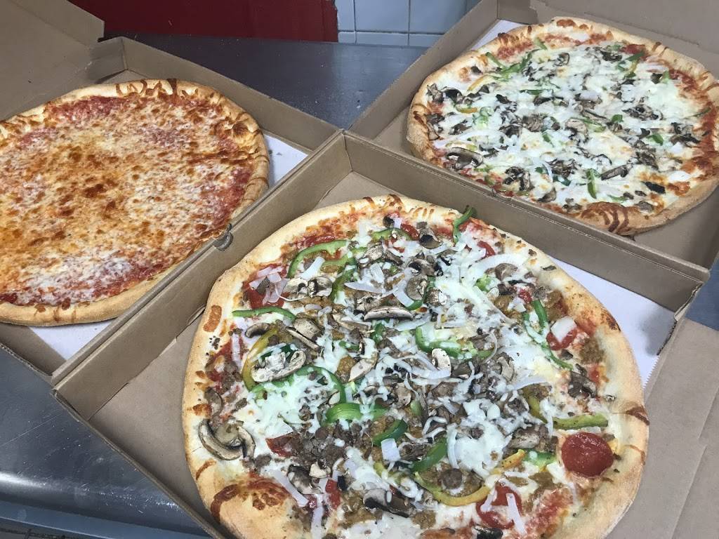 Pembroke Famous Pizza | meal delivery | 125 Church St, Pembroke, MA 02359, USA | 7819241483 OR +1 781-924-1483