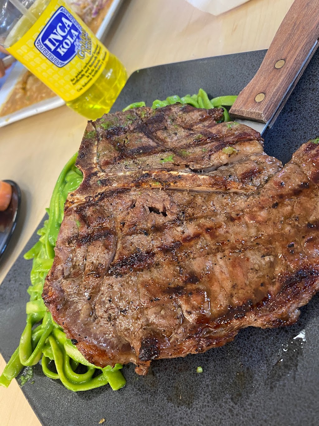 Doña Sazón | restaurant | 13813 Foulger Square, Woodbridge, VA 22192, USA | 5712855749 OR +1 571-285-5749