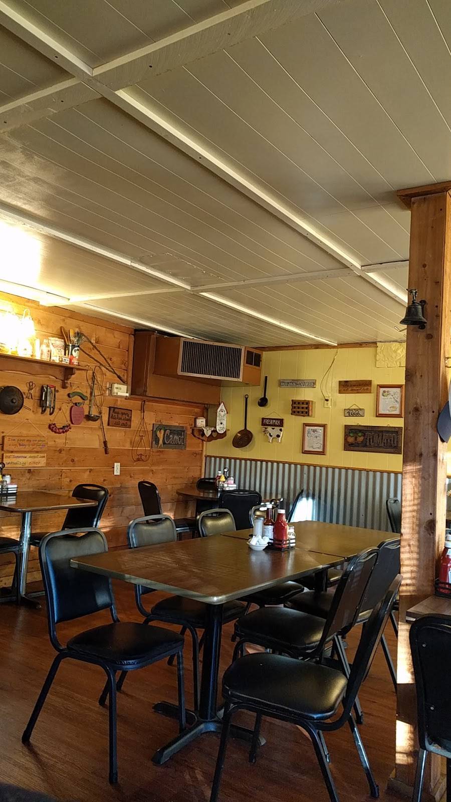 Bevs Restaurant | restaurant | 1303 S 25th St, Terre Haute, IN 47803, USA | 8122325131 OR +1 812-232-5131