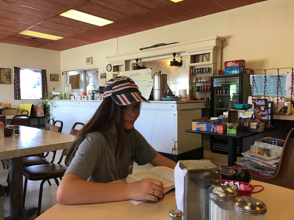 Trading Post Inc | restaurant | 810 N 8th St, Cache, OK 73527, USA | 5804293420 OR +1 580-429-3420